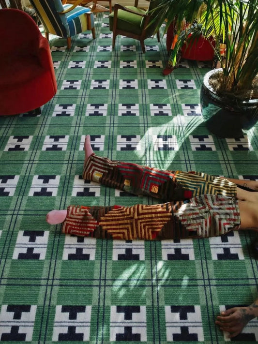 【TRIPPY】バウハウスラグ