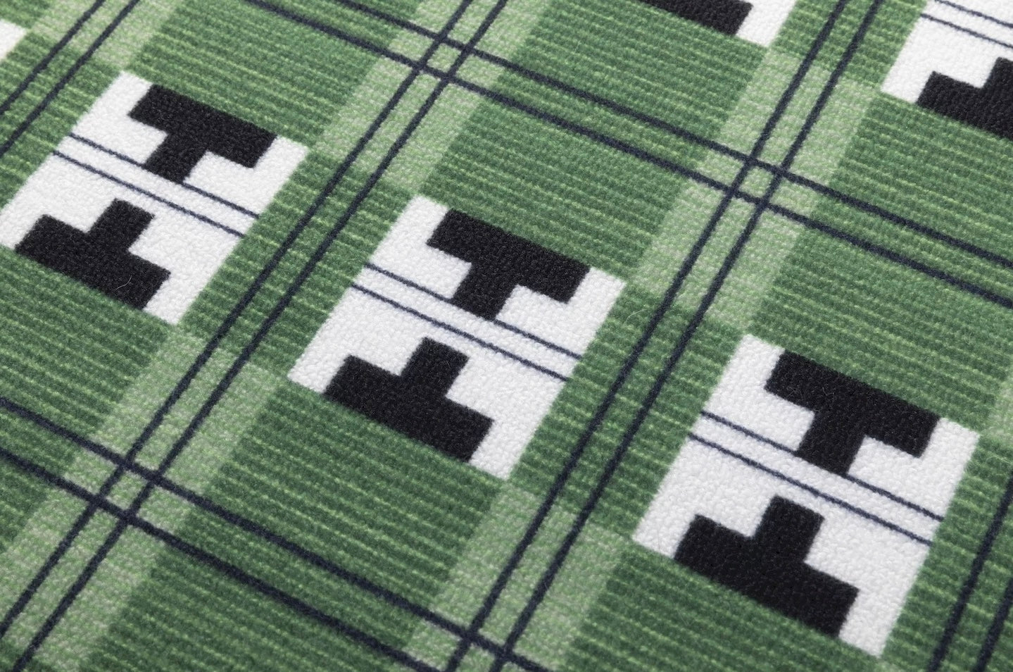 【TRIPPY】バウハウスラグ