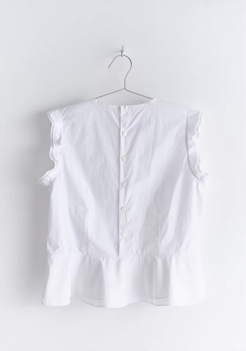 <sannai nut> Fitted Flutter Sleeve Top