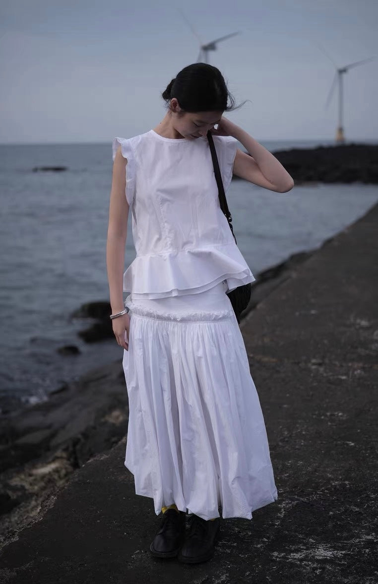 <sannai nut> Fitted Flutter Sleeve Top