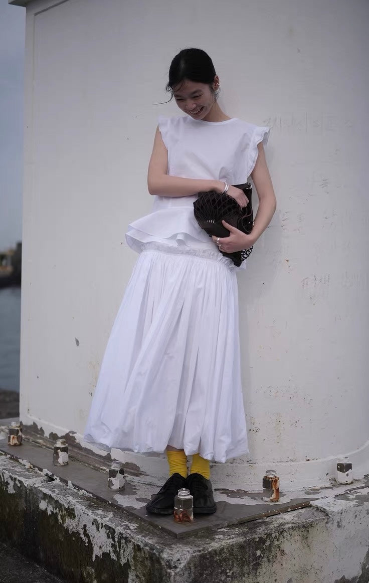 <sannai nut> Fitted Flutter Sleeve Top