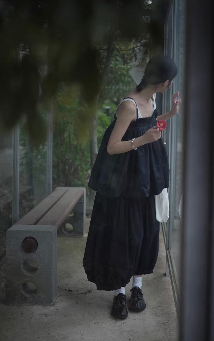 <sannai nut> Cropped Balloon Pants