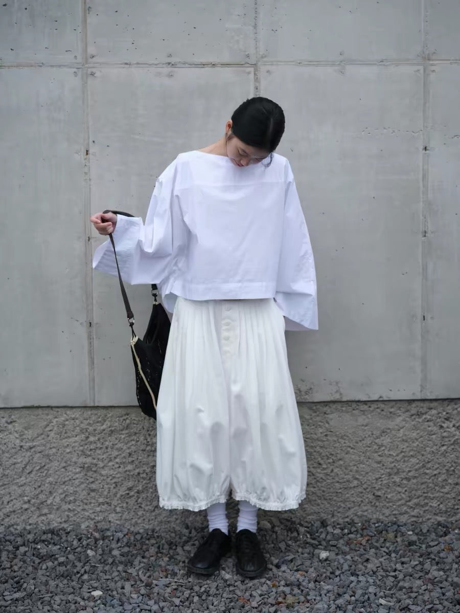 <sannai nut> Boat Neck Long-Sleeve Shirt