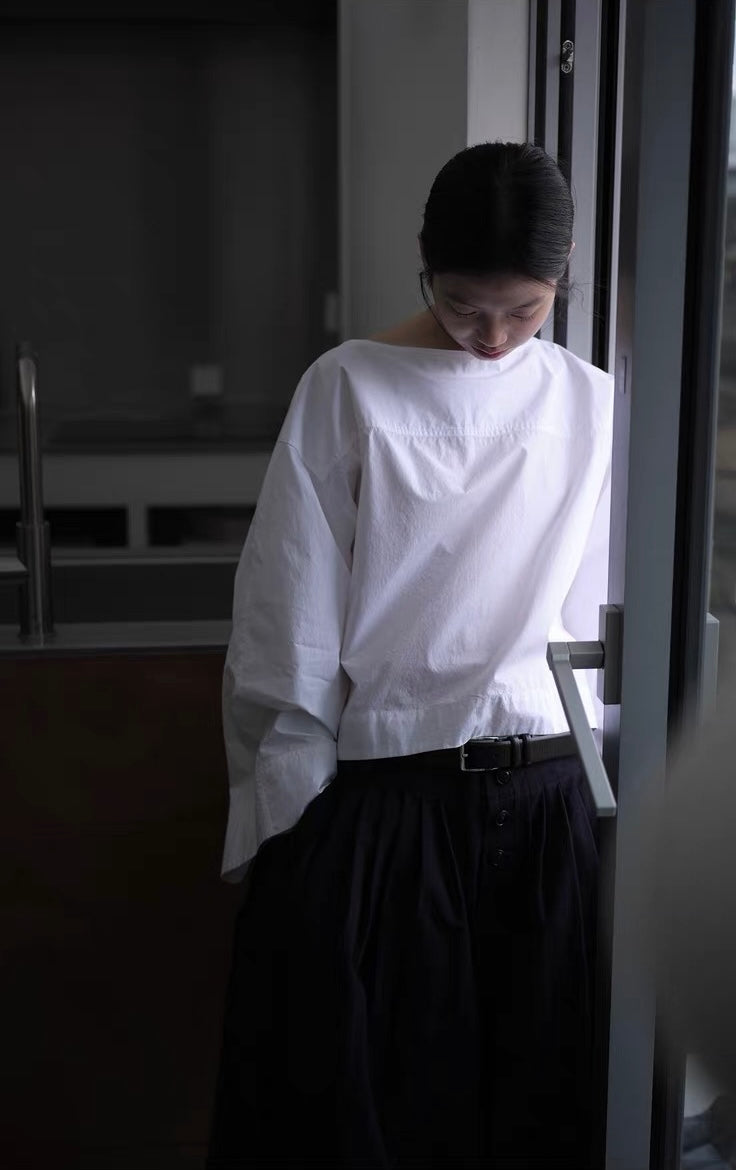 <sannai nut> Boat Neck Long-Sleeve Shirt