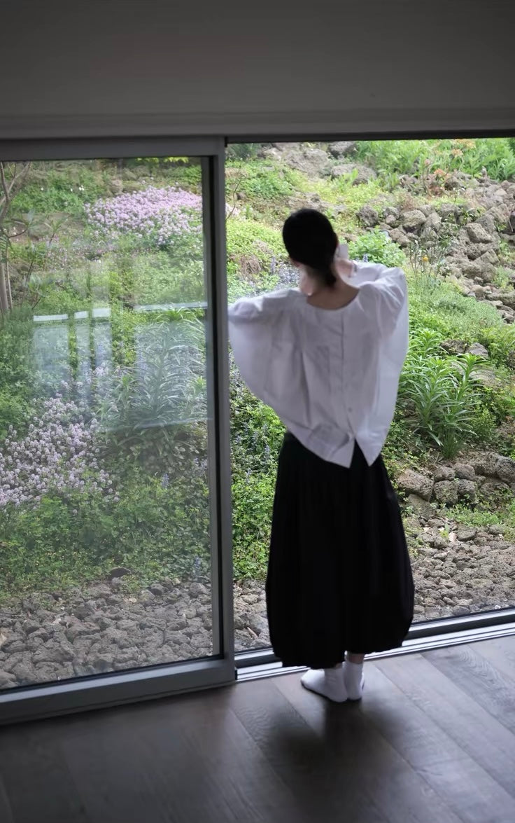 <sannai nut> Boat Neck Long-Sleeve Shirt